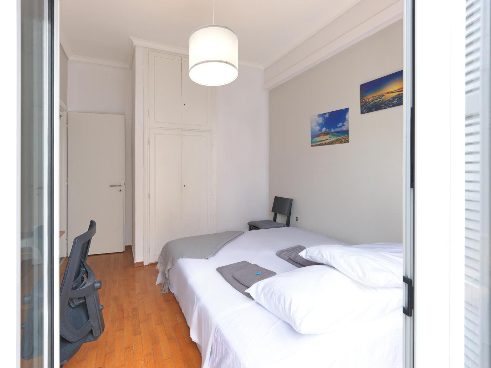 Central Pagrati Apartment With Park View Balcony - Opp Pangrati Grove Athens Exterior photo